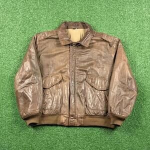 Vintage 90s Hunt Club brown leather bomber jacket